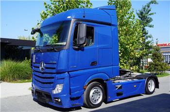 Mercedes-Benz Actros 1846 E6 Low Deck / hydraulic adjustable fif