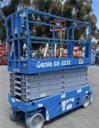 Genie GS-3232 Scissor Lift
