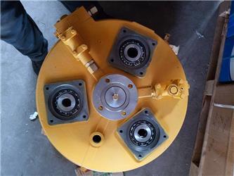 SEM 655D wheel loader torque converter