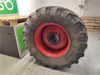Fendt 716 2002r. (54065 R28) wheels
