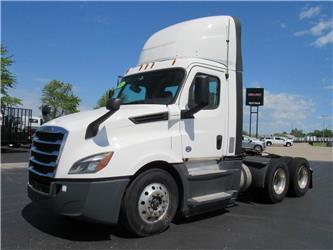 Freightliner Cascadia Day Cab