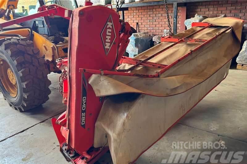Kuhn GMD 280 Stripping For Spares Inne
