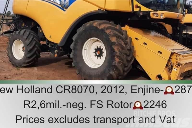 New Holland CR 8070 - 2246 rotor hours Inne