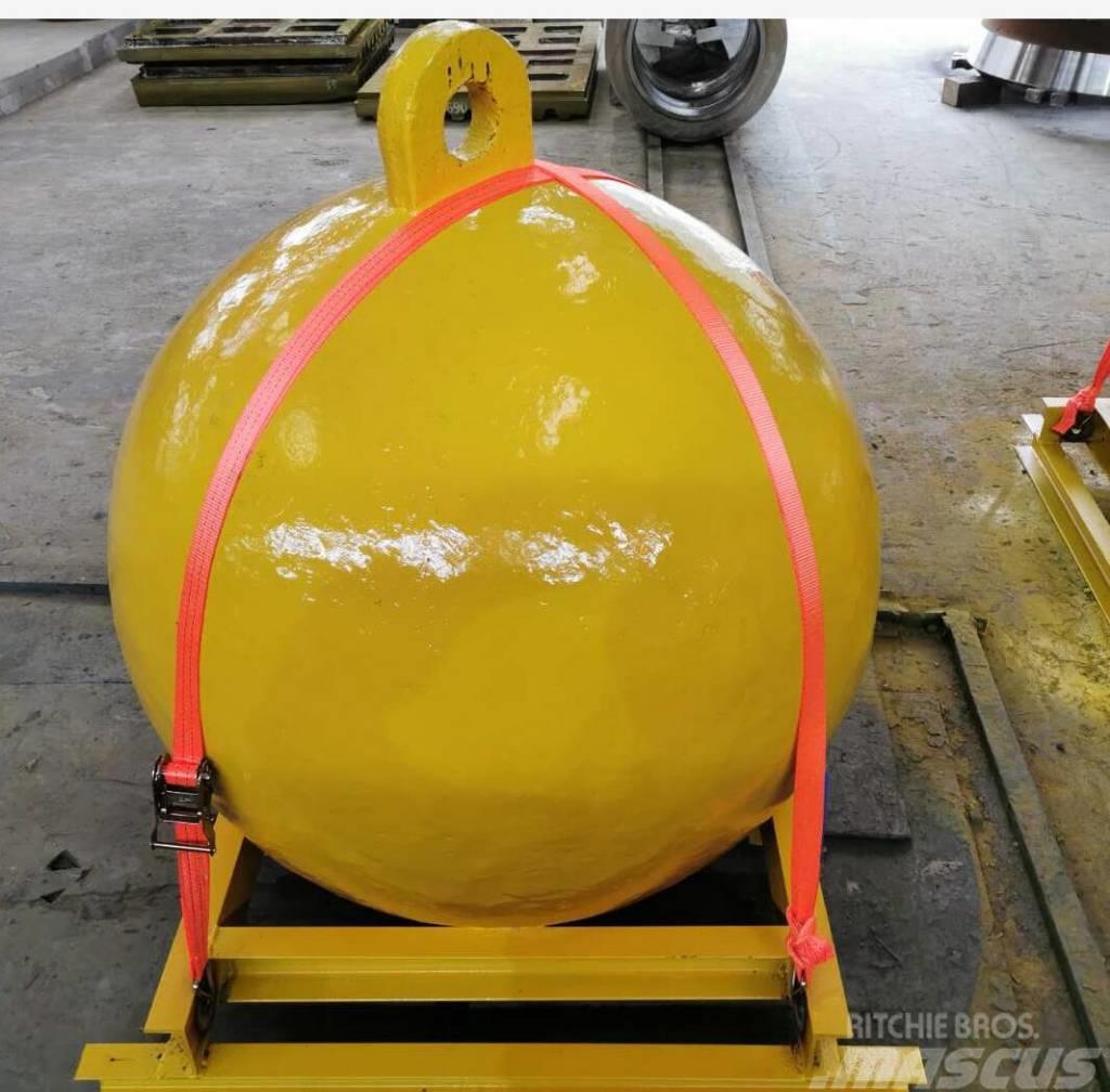  Crushing bull steel ball 4 - 8 tons Kruszarki mobilne