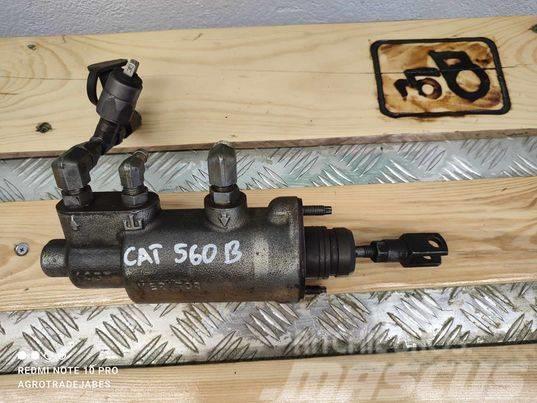 CAT TH 560B brake pump Hamulce