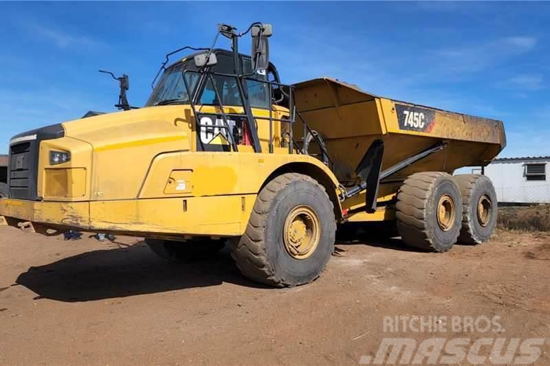 CAT 745C Dismantling for parts Inne