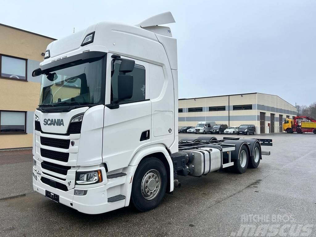 Scania R650 6X4 EURO6 + RETARDER Pojazdy pod zabudowę