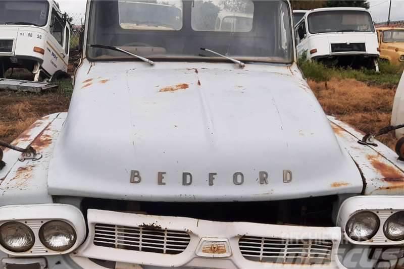 Bedford Truck Cab Inne