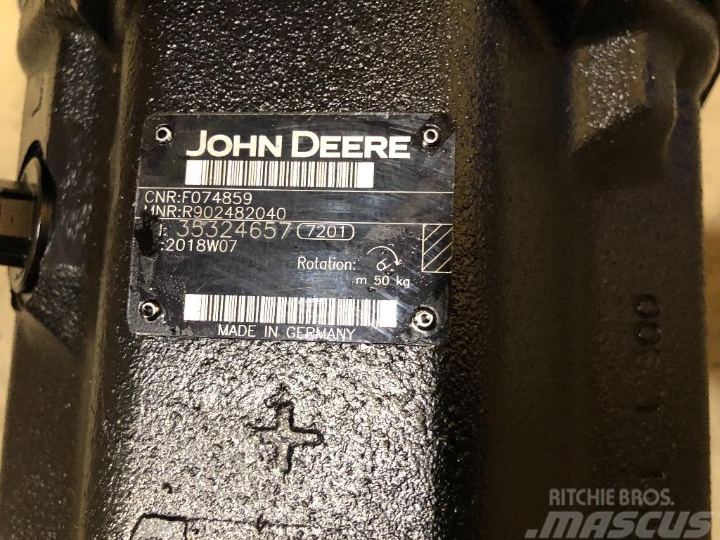 John Deere 810 E/F074859 Forwardery