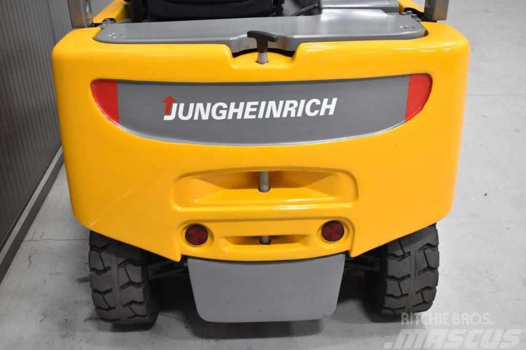 Jungheinrich EFG 320 N Wózki elektryczne
