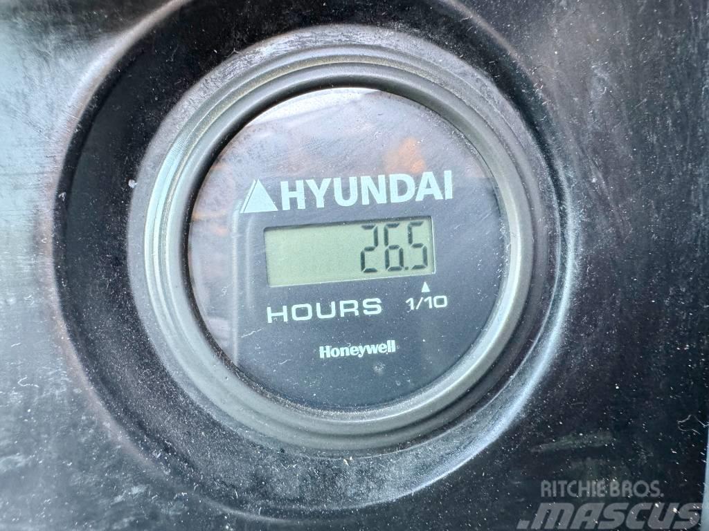 Hyundai R215 Excellent Condition / Low Hours Koparki gąsienicowe