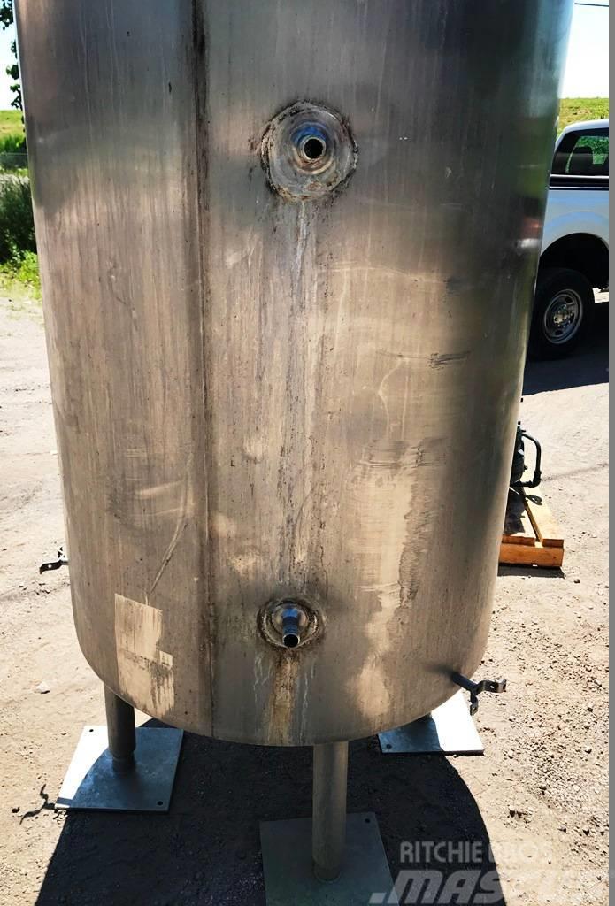  350 Gal Jacketed Vertical Stainless Steel Tank No  Sprzęt filtrujący
