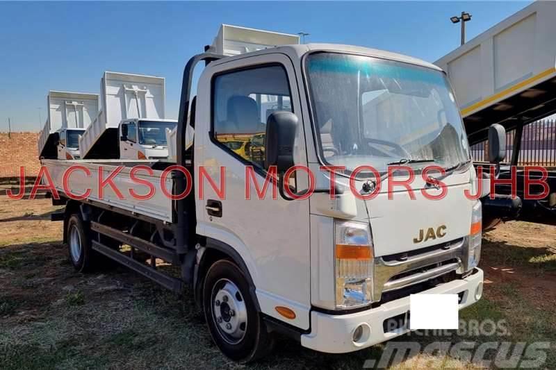 JAC 3 TON, FITTED WITH DROPSIDE BODY Inne