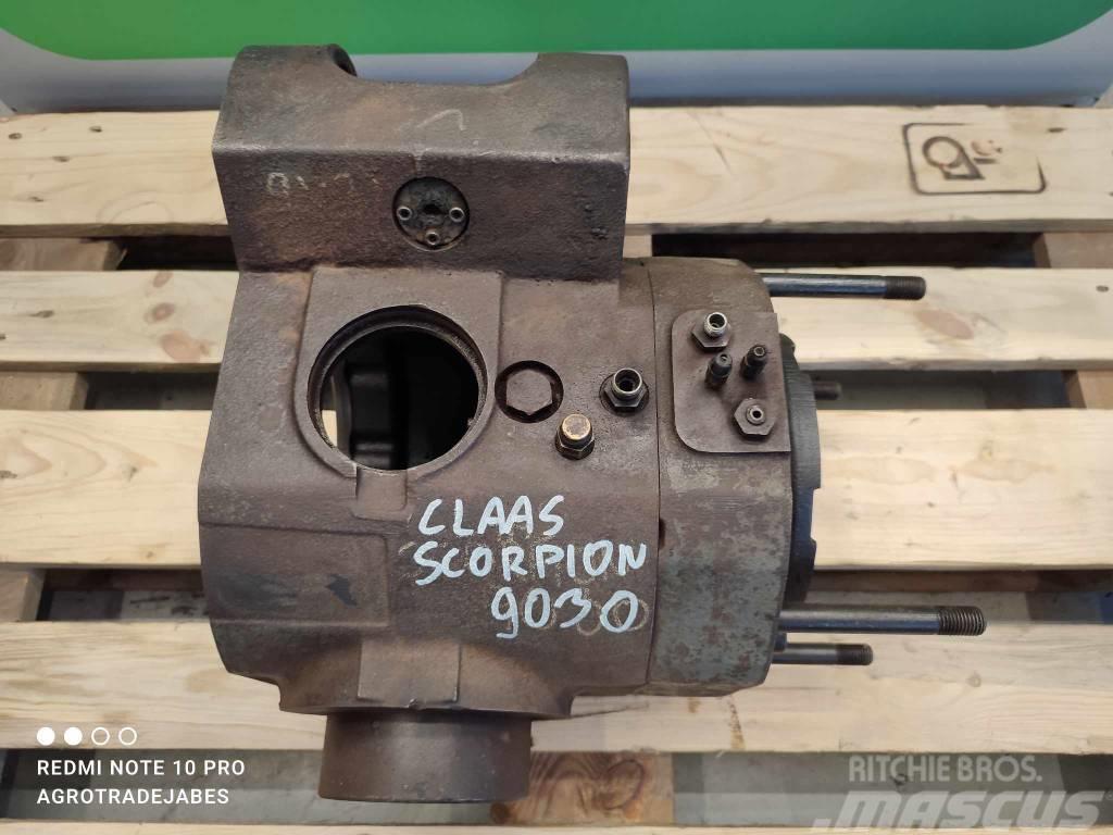 CLAAS Scorpion 9030 case differential Mosty, wały i osie