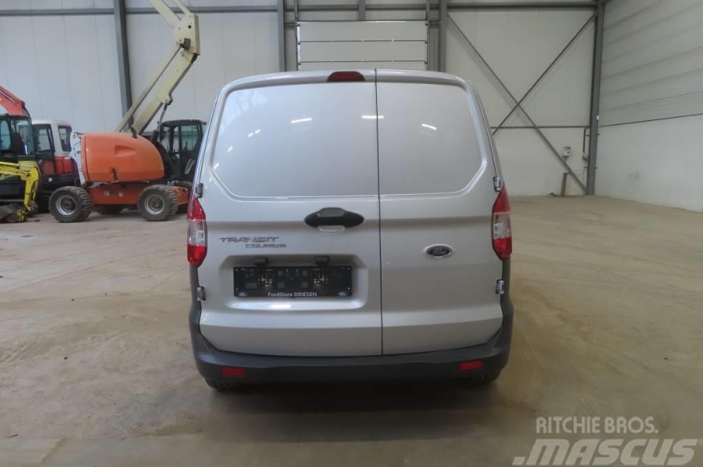 Ford transit courrier Busy / Vany