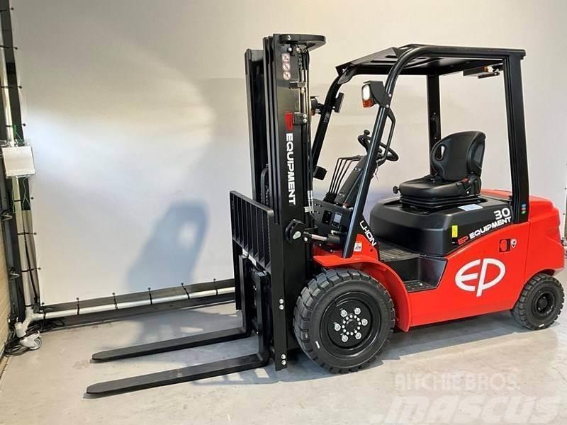 EP EFL303-B met een hefhoogte van 4,8 meter Wózki elektryczne