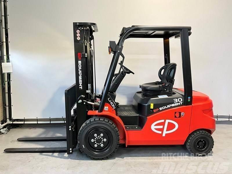 EP EFL303-B met een hefhoogte van 4,8 meter Wózki elektryczne