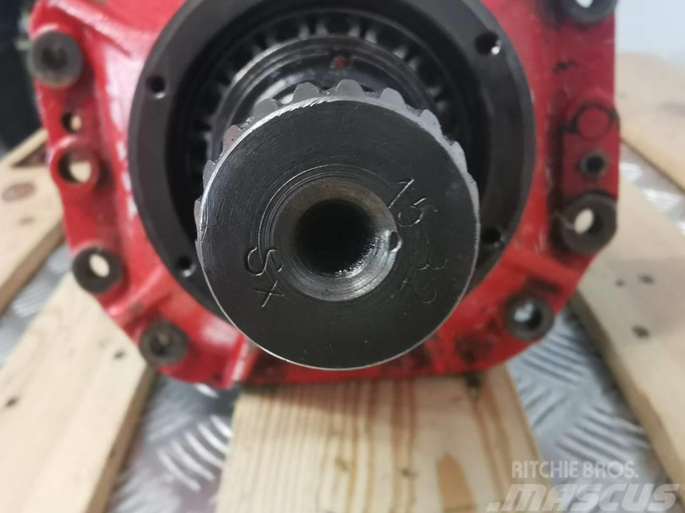 Manitou MLT 626 {Carraro front differential Mosty, wały i osie