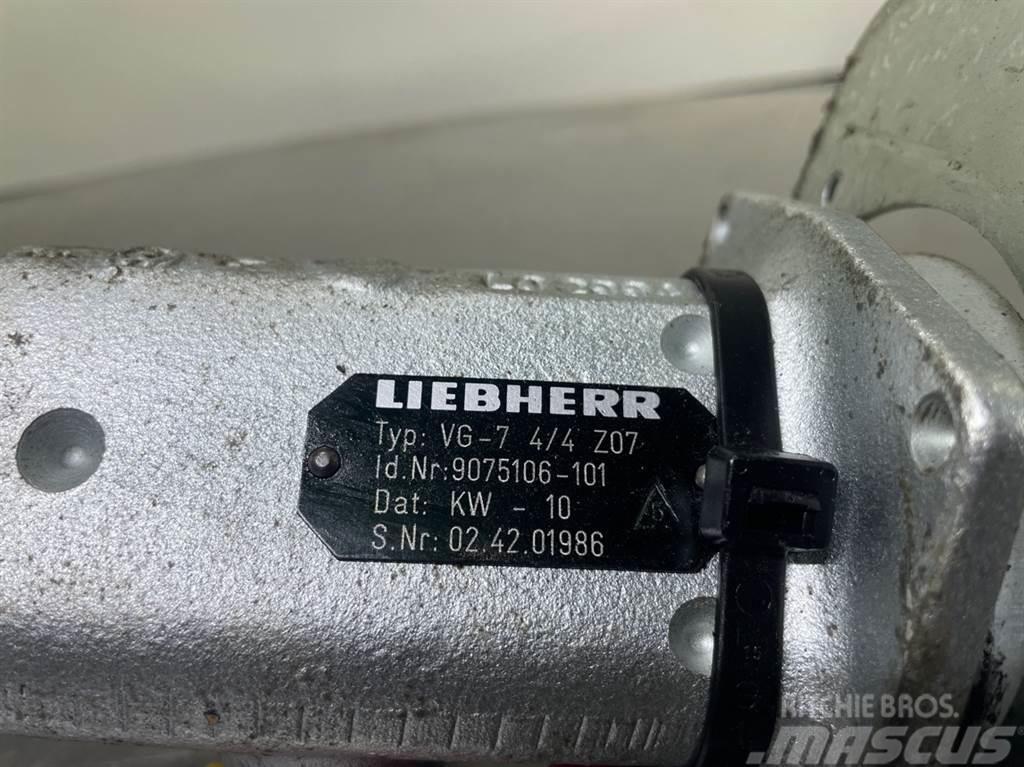 Liebherr A924B-9075106-Servo valve/Servoventil Hydraulika