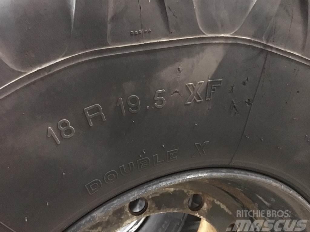 JCB 18 R 19.5 XF tyres Opony, koła i felgi