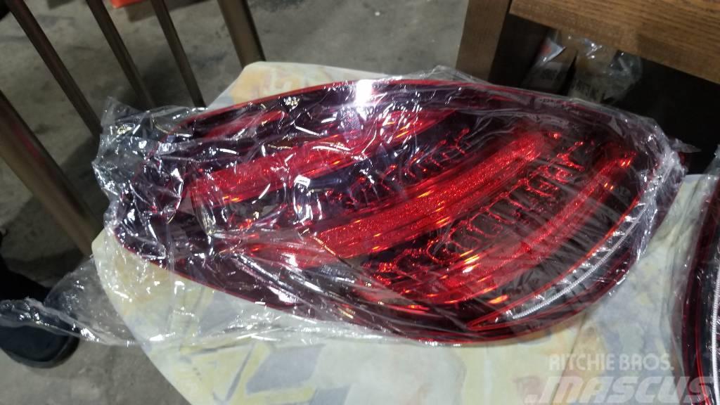 Mercedes-Benz S-Class W222 Taillights Hamulce