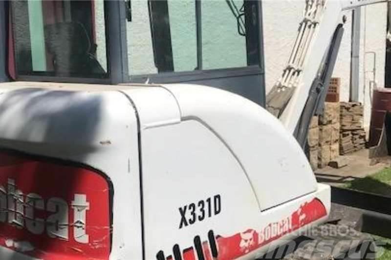 Bobcat X331D 3.1 Ton Excavator Ciągniki rolnicze