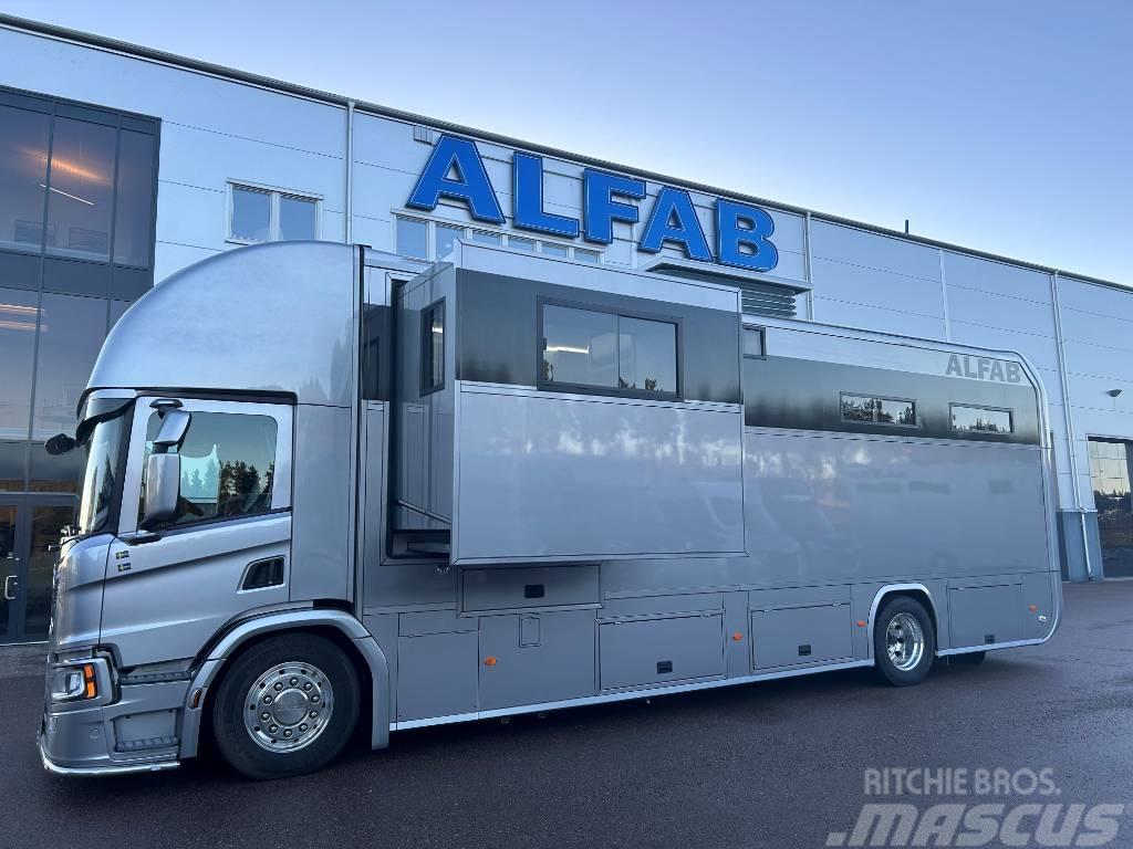 Scania P280 ALFAB Professional hästlastbil Pojazdy do transportu zwierząt