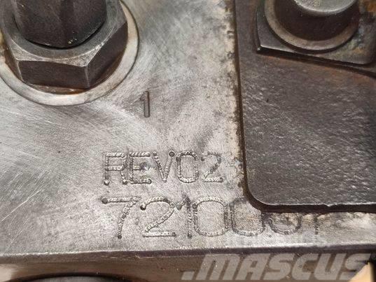 Massey Ferguson 9407 (7210001) hydraulic block Hydraulika