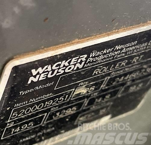 Wacker Neuson RTSC 3 Walce dwubębnowe