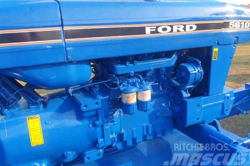 Ford 5610 ZONE CRANE Ciągniki rolnicze