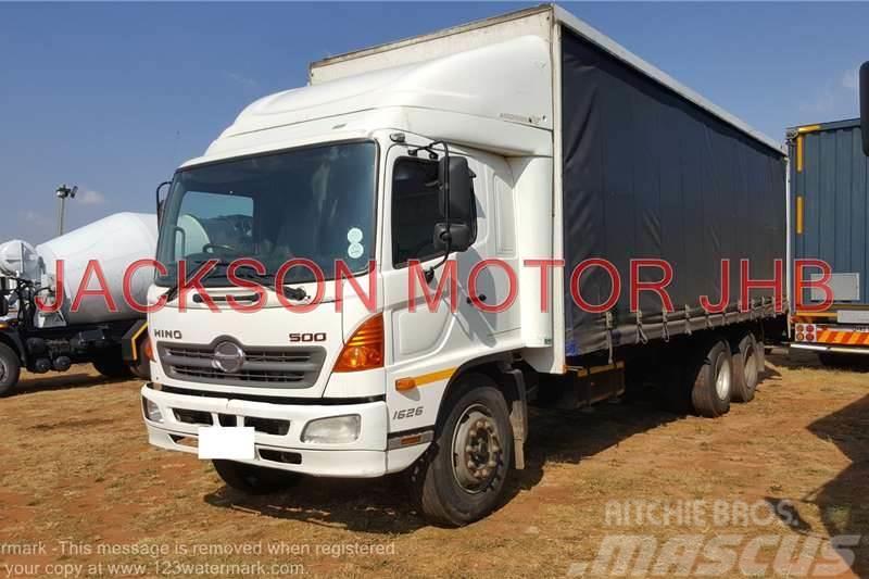 Hino 1626, 6x2 TAG AXLE WITH TAUTLINER BODY Inne