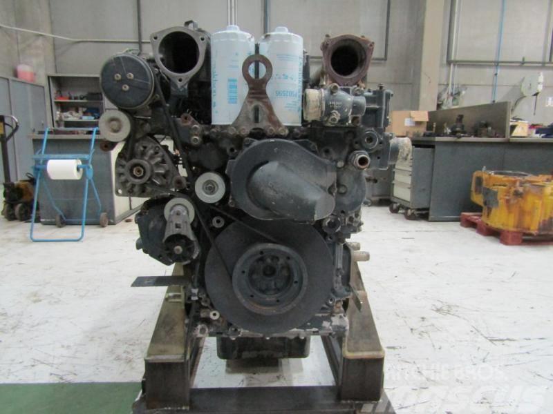 Liebherr R954C Litronic Motor D936L A6 Silniki
