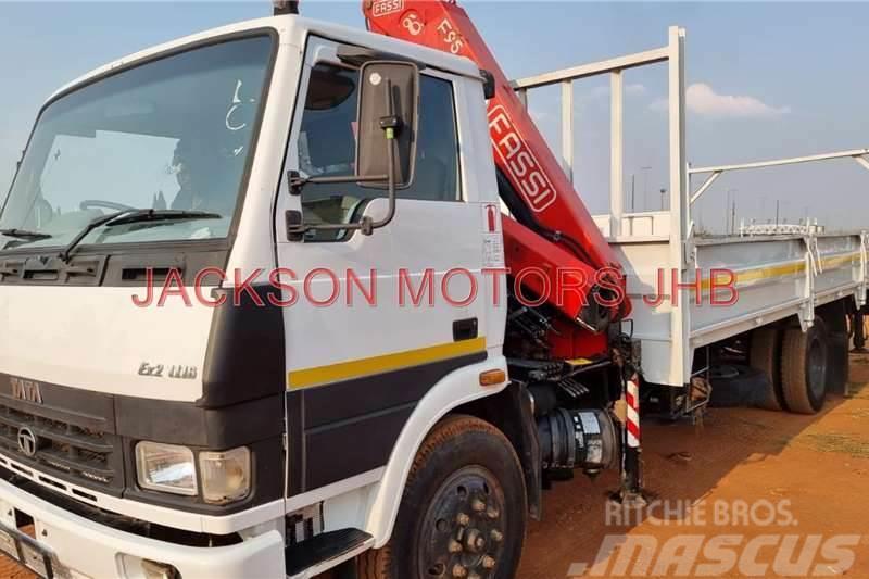 Tata 1116,WITH DROPSIDE AND FASSI F95A Inne