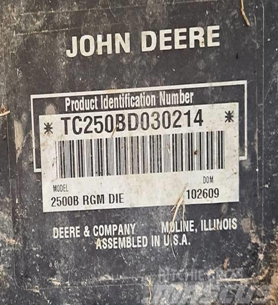 John Deere 2500 B PrecisionCut Kosiarki ogrodowe