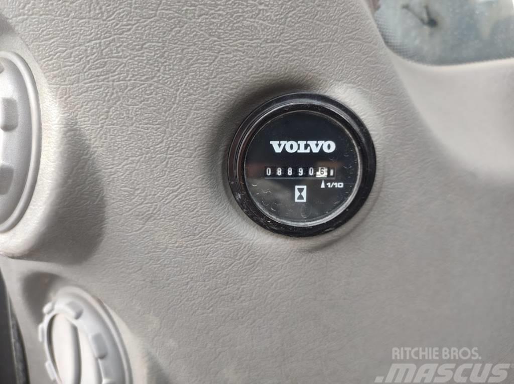 Volvo EC300DL Koparki gąsienicowe