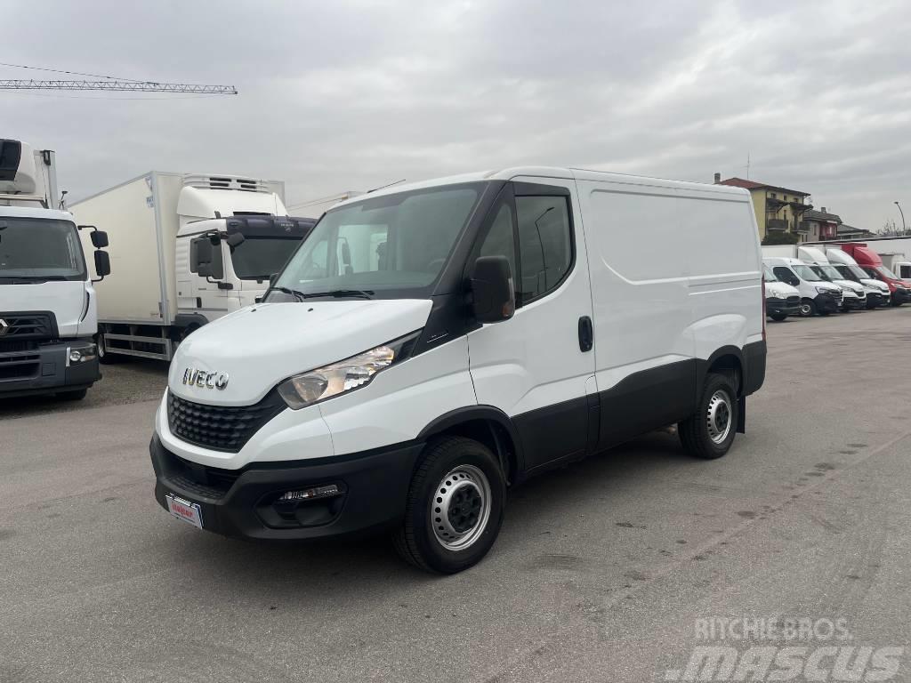 Iveco Daily 35 S 12 Busy / Vany