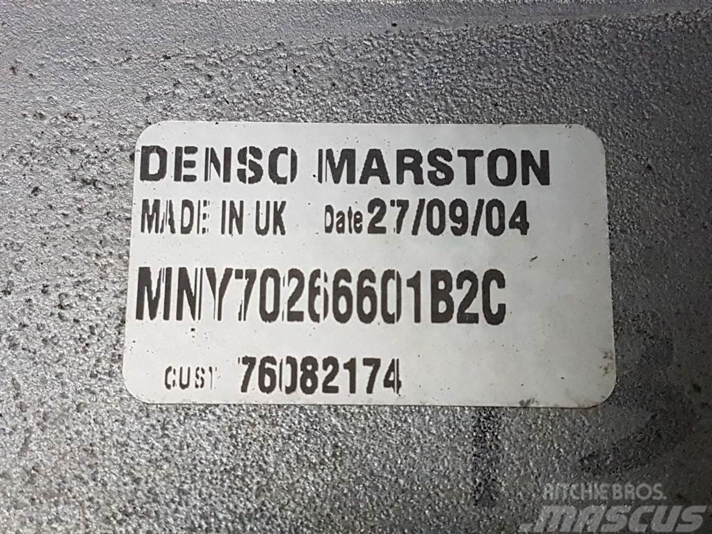 CASE 621D-Denso MNY70266601B2C-Airco condenser/koeler Ramy i zawieszenie