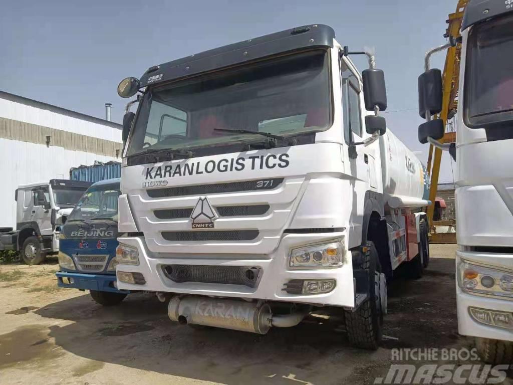 Howo 6*4 371 24m³ Fuel Tank Truck Pozostały sprzęt budowlany