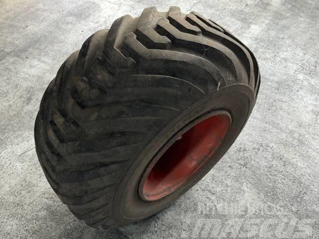 Bobcat 400/60-15.5 Tire | Band | Wheel | Rad | Viskafors Opony, koła i felgi