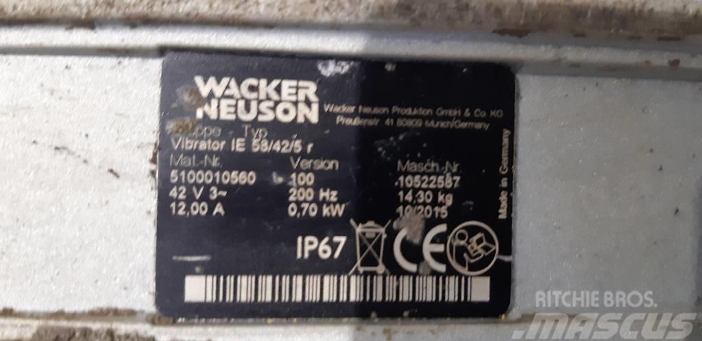 Wacker Neuson IE58/42 Szalunki