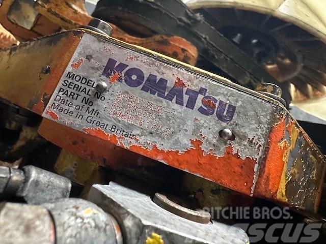 Komatsu SA6D102E-01 Silniki