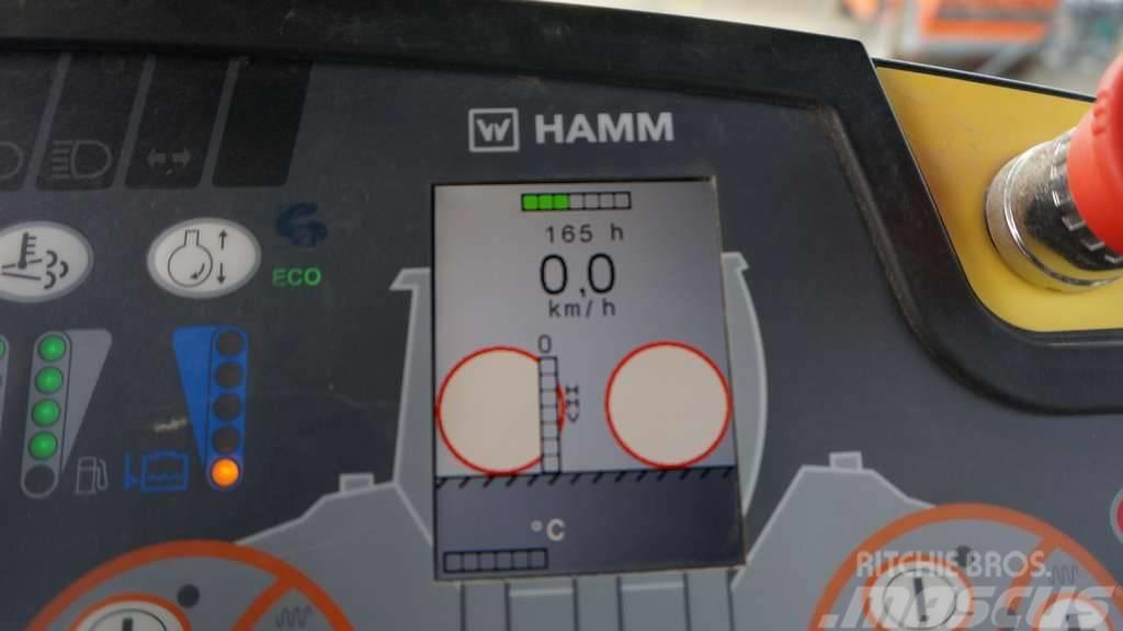 Hamm HD+120iVV Walce dwubębnowe
