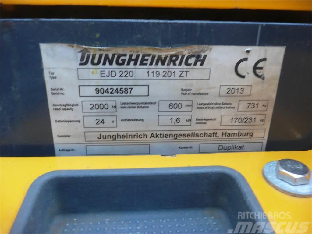 Jungheinrich EJD 220 201 ZT Samojezdne maszyny do załadunku