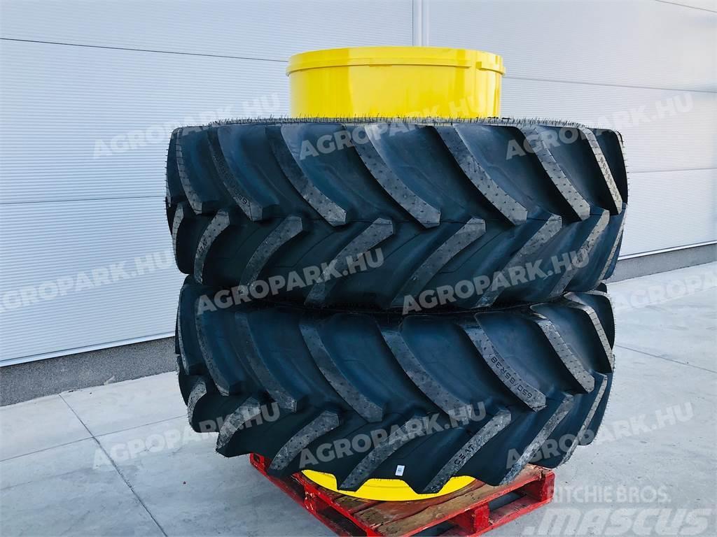  Twin wheel set with CEAT 650/85R38 tires Podwójne koła
