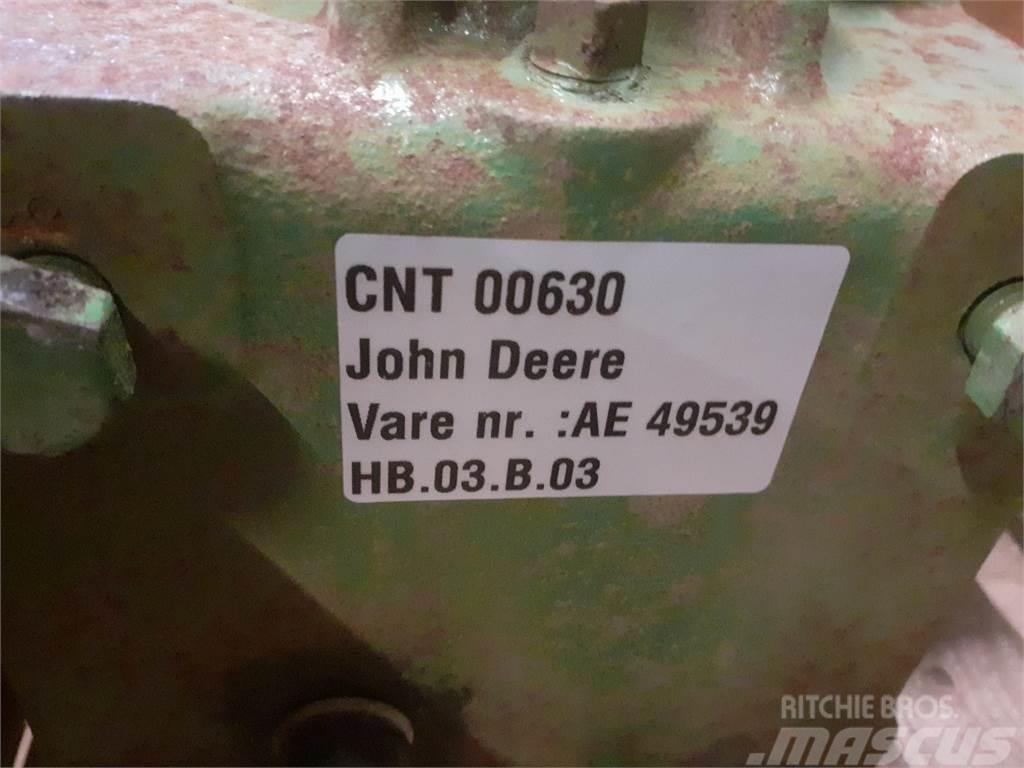 John Deere 550 Przekładnie i skrzynie biegów