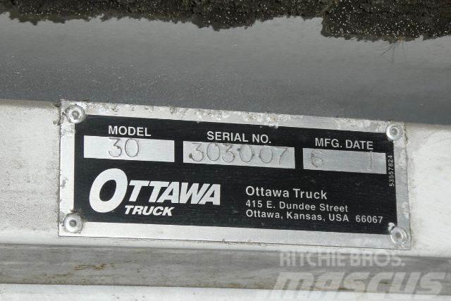 Ottawa 30 Ciągniki terminalowe