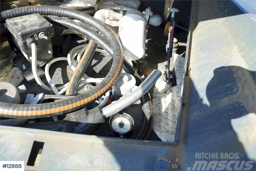 Hitachi ZX85 US-6 w/ 3 buckets, rotor tilt, diesel tank, c Koparki gąsienicowe