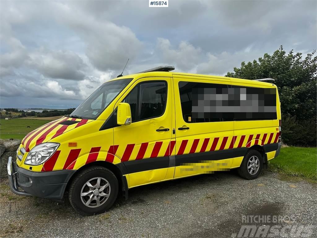 Mercedes-Benz Sprinter 319 Ambulance Pojazdy komunalne