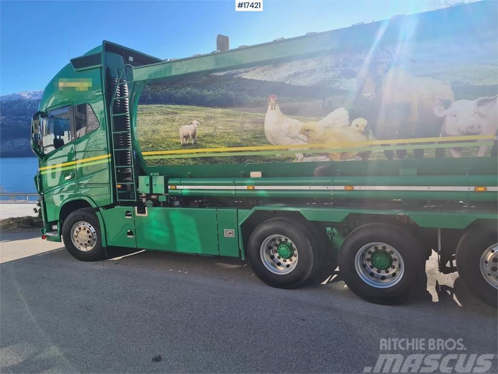 Volvo FH 8x4 bulk truck w/ VM Tarm 2 axle bulk trailer Inne