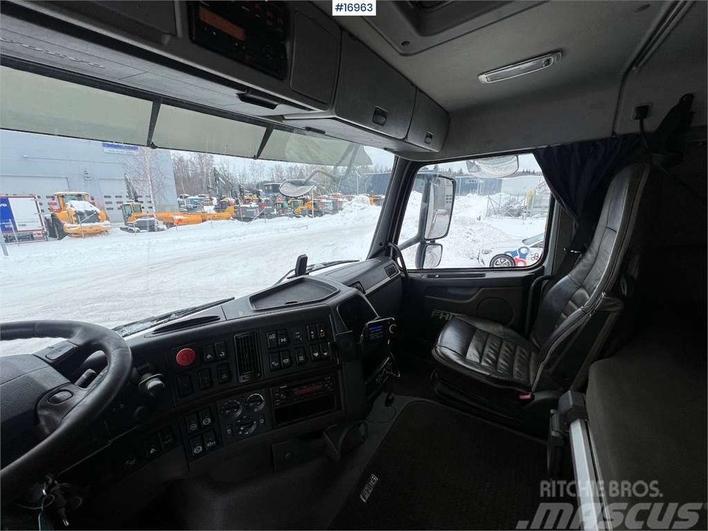 Volvo FH16 tridem hook truck w/ 24T Hiab Multilift hook  Hakowce